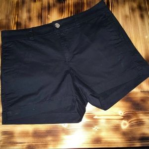Old Navy everyday short size 8 black casual